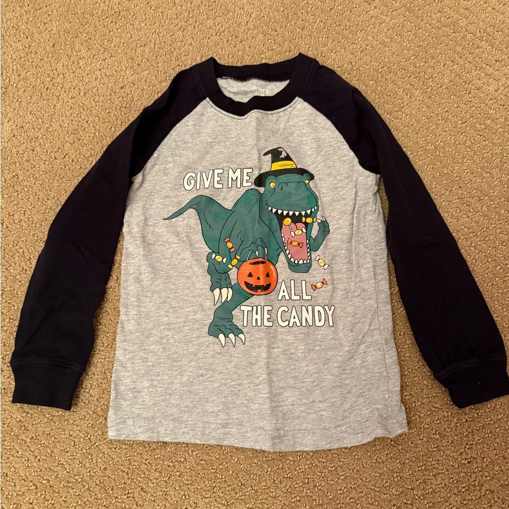 Carter’s boys Halloween shirt. Size 4T Worn